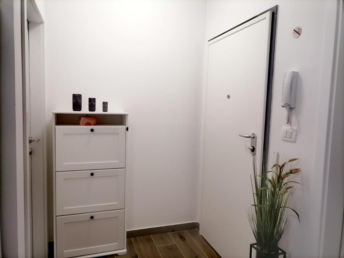 Apartman Bruno Apartment Kastela Exterior photo