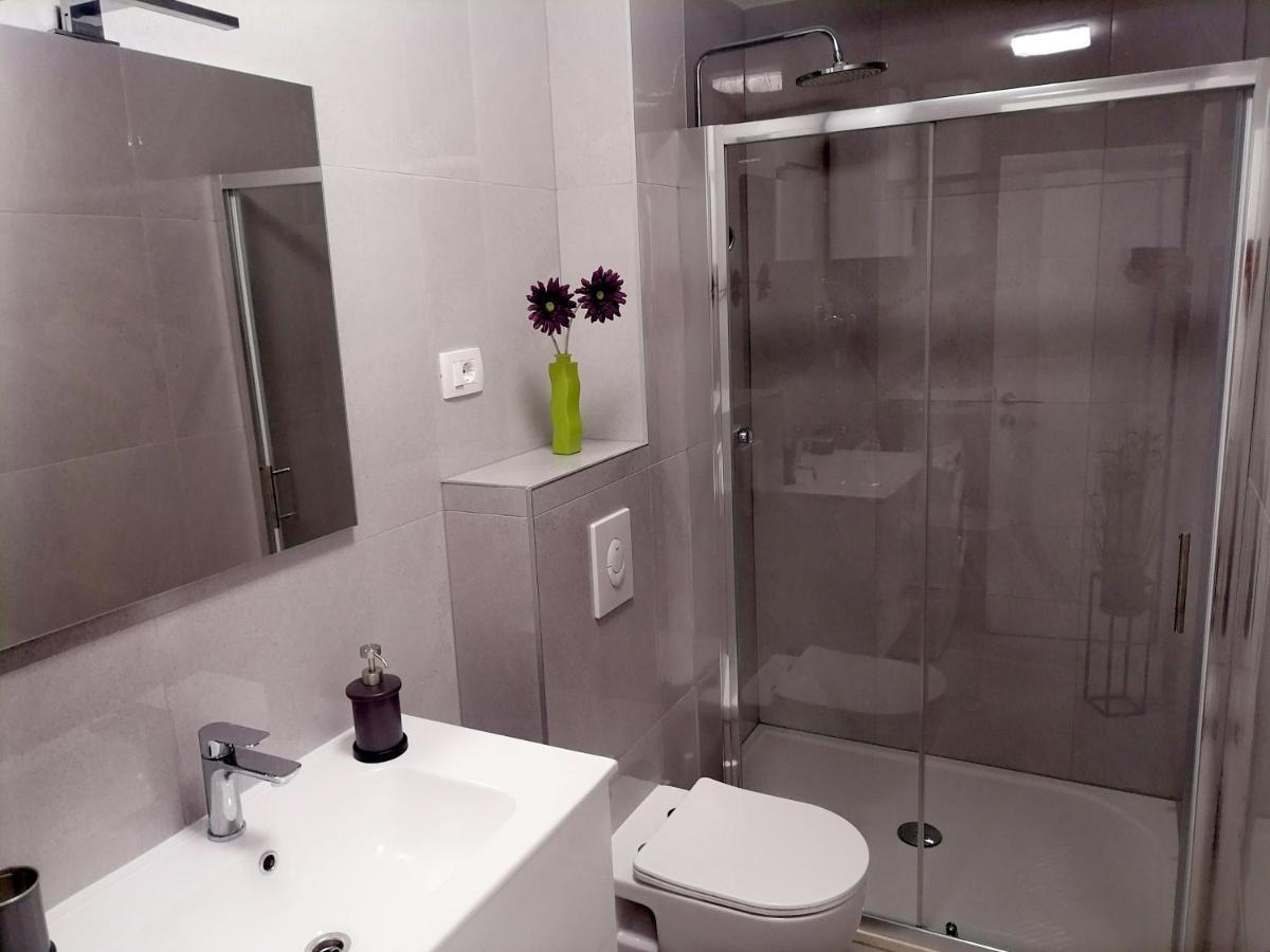 Apartman Bruno Apartment Kastela Exterior photo